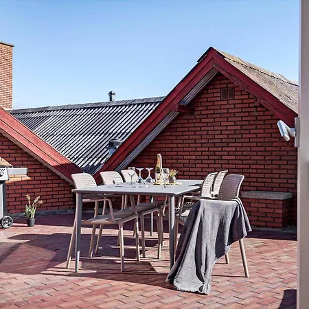 8818-hvide-sande-troldbjergvej-4-1-sal Apartmán *