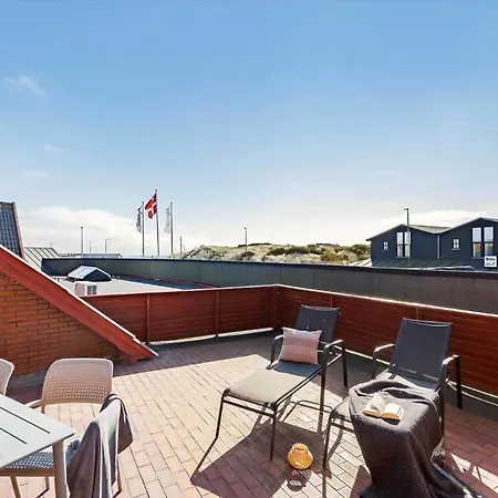 8818-hvide-sande-troldbjergvej-4-1-sal * Hvide Sande