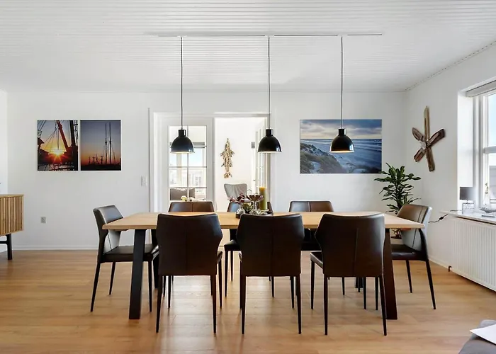 8818-hvide-sande-troldbjergvej-4-1-sal * Hvide Sande